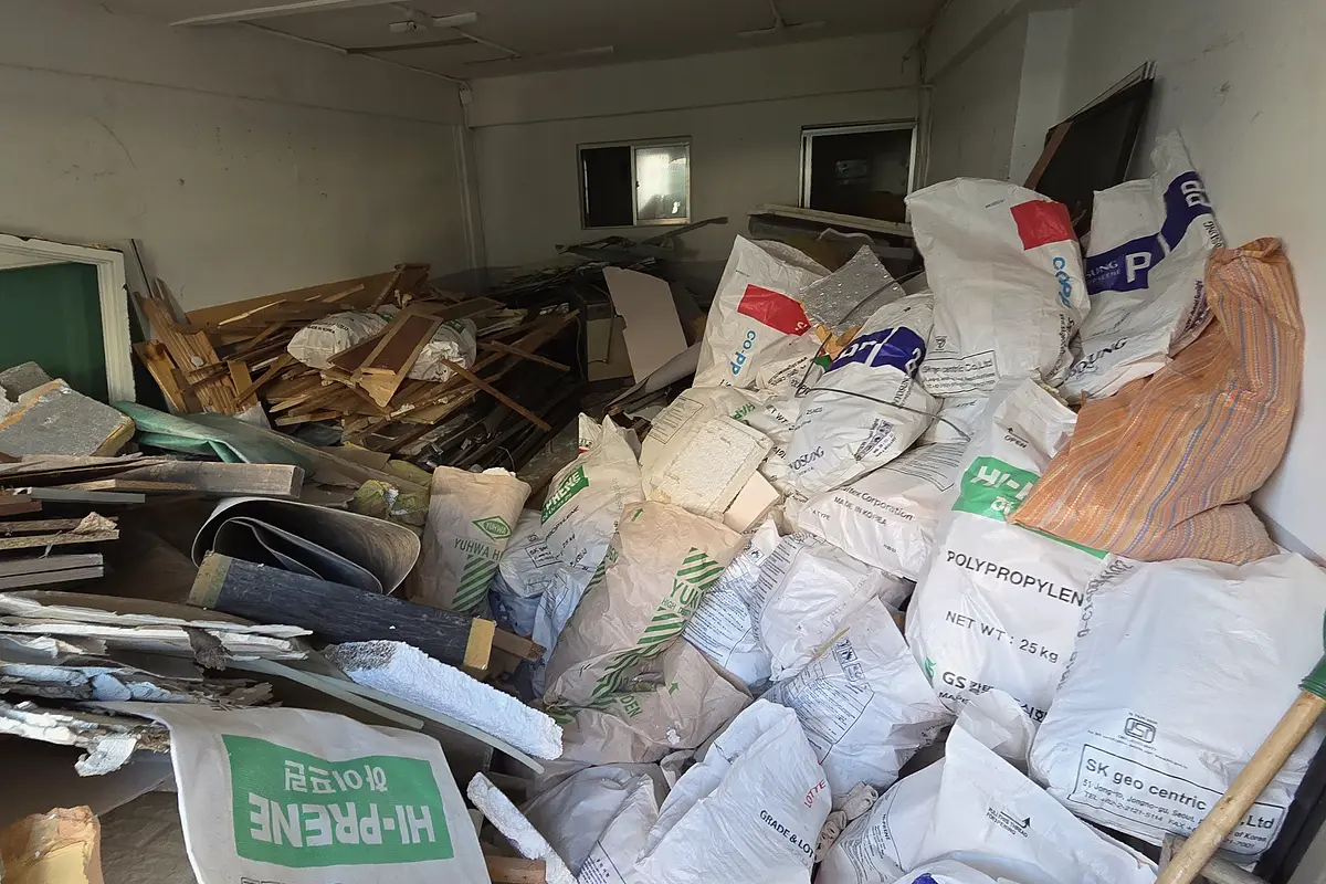 인천 동구 빌라 이사 폐기물 현장 사진 4